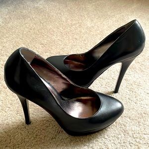 Charles by Charles David Black Leather Platform Pumps